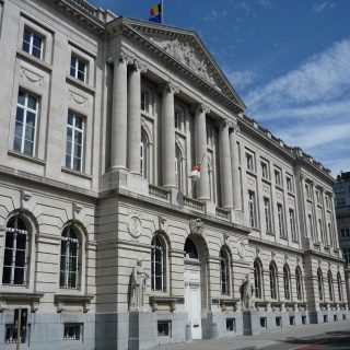 1908,_École_royale_militaire,_avenue_de_la_Renaissance,_30,_Bruxelles,_par_les_architectes_Henri_Maquet_et_Henri_van_Dievoet